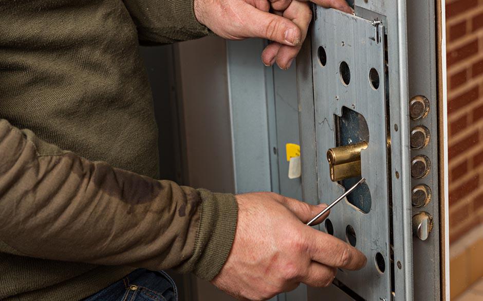 soucis de serrure porte blindée Paray-Vieille-Poste
